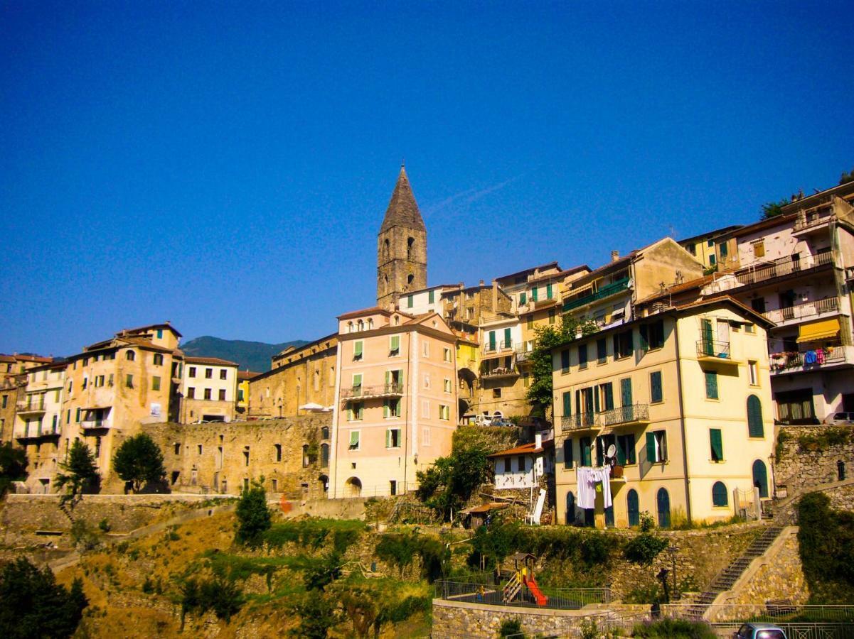 Old Mill Villa Pigna Bagian luar foto