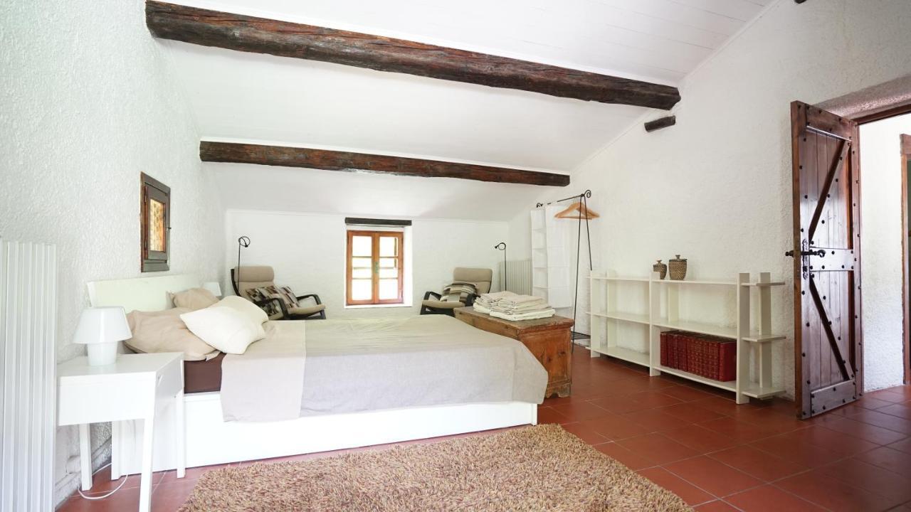 Old Mill Villa Pigna Bagian luar foto